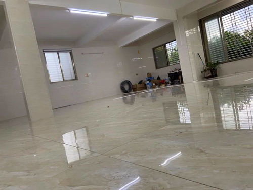 出租葵潭大路边楼房的二楼办公厅 124平方米 ,可做办公楼 加工厂 舞蹈房 跆拳道馆