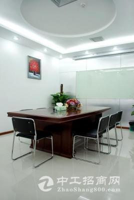 南山服务式办公室 创业初期的首选，可注册公司的高效办公空间